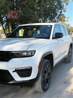 جيب جراند شيروكي